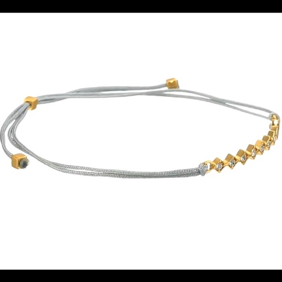jules smith // delicate gray pavé cord bracelet - Picture 3 of 7